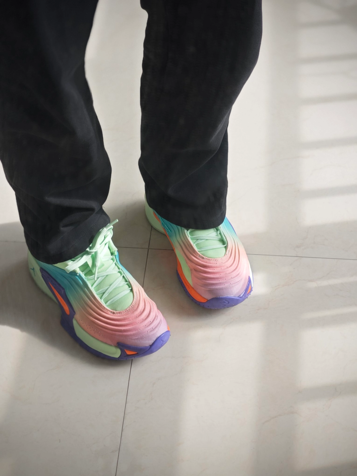 custom review-Джордан Luka 3 Амортизаторы Shock Absorbers Противоскользящие Устойчивые к истиранию Низкий Топ Баскетбольные кроссовки Мужские Синий фиолетовый розовый