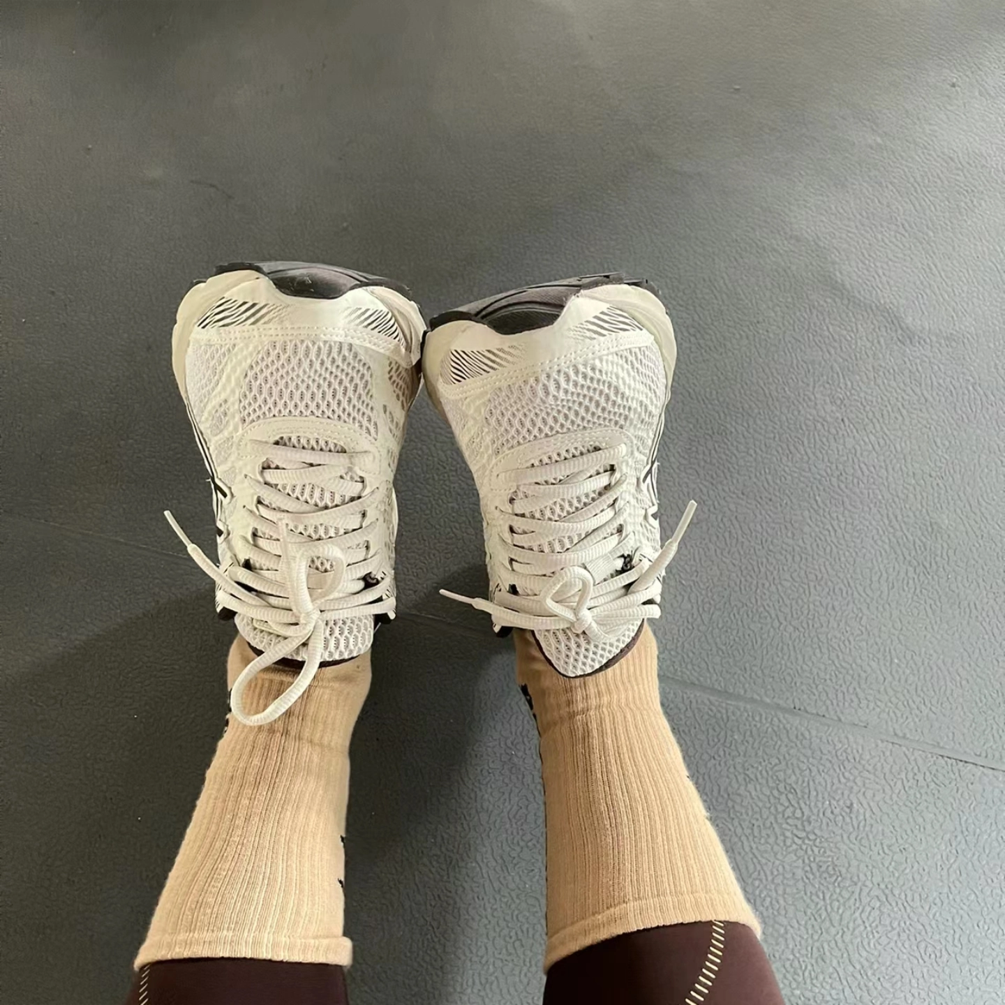 custom review-ASICS Gel FLUX 4 Амортизация Низкий Топ Беговые Кроссовки Женские Коричневый