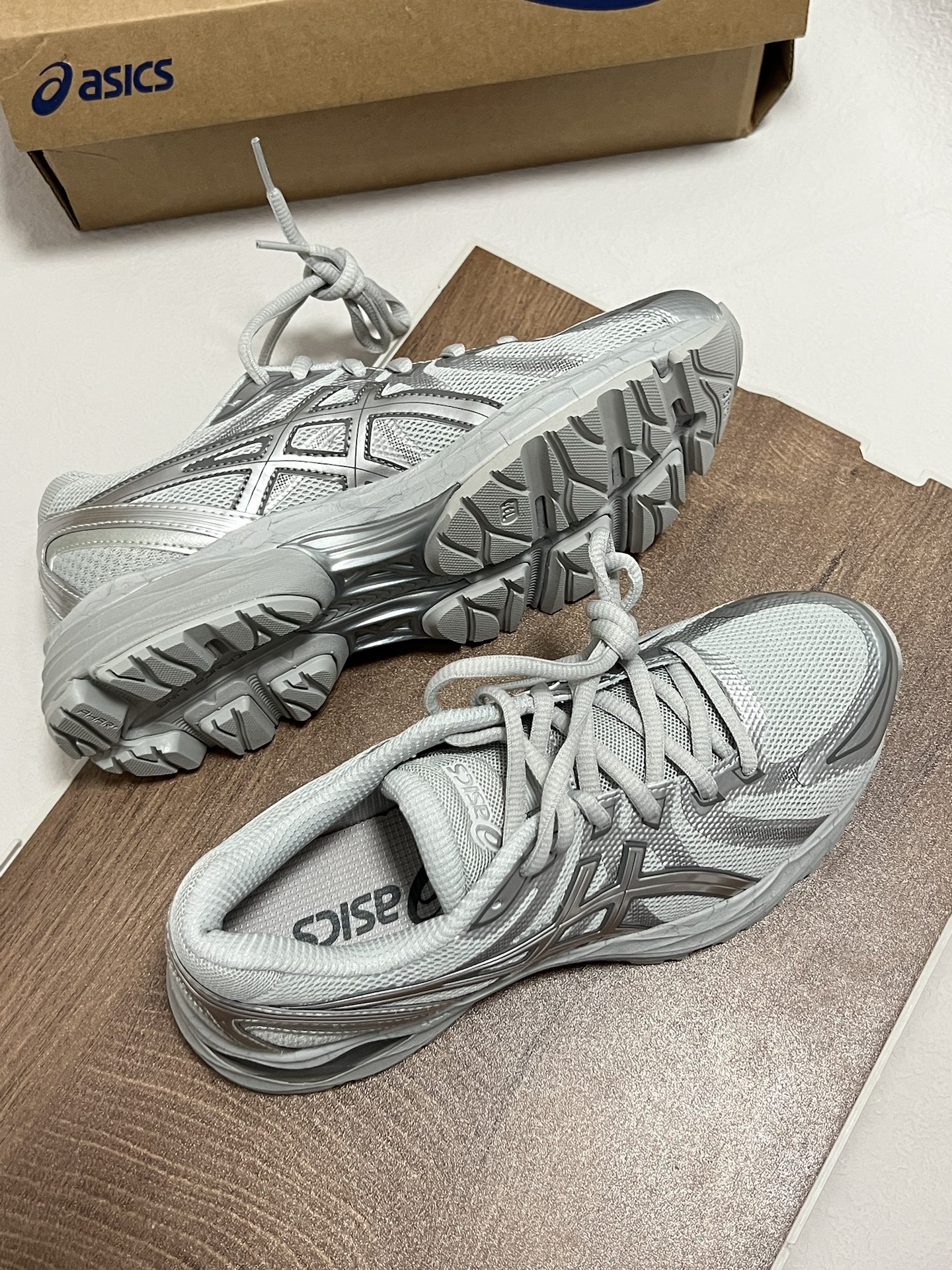 (W) Asics ★ Gel-Flux 4 CN Gray Silver Asics Gel-Flux 4 CN Grey Silver Women's - POIZON