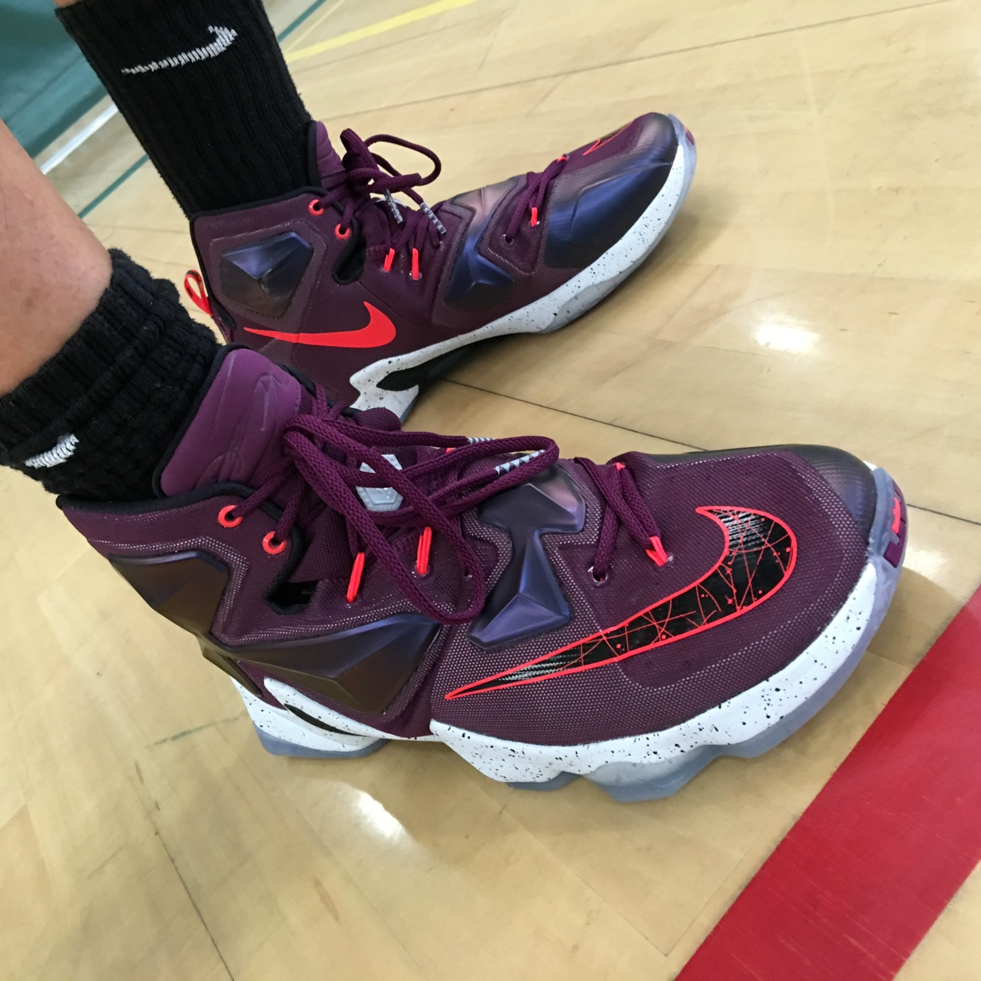 100双实战鞋 nike zoom lebron 13