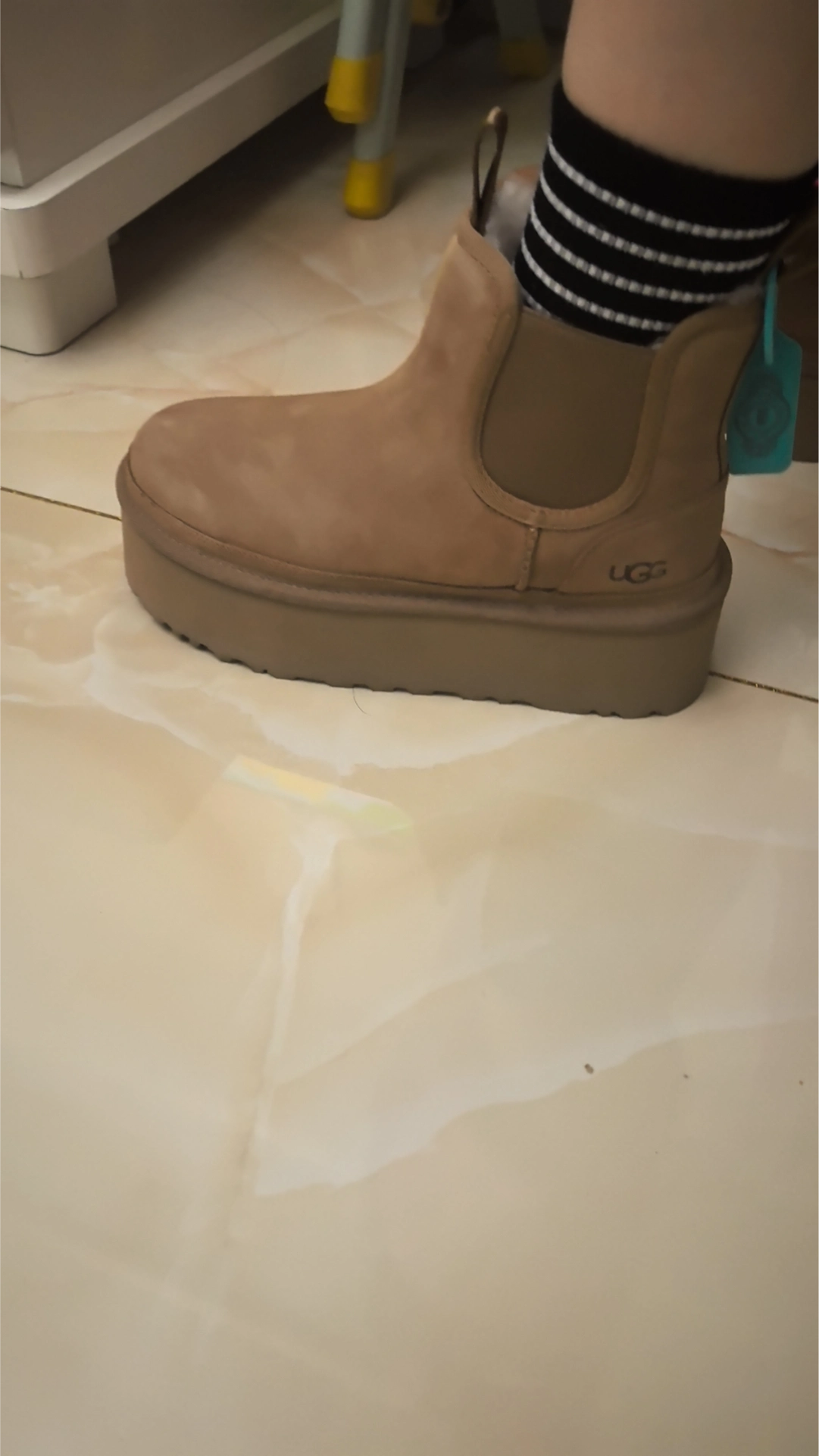 custom review-UGG 14cm Челси Женские Каштановый