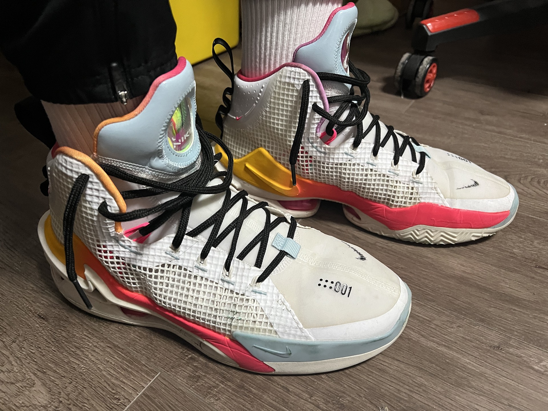 custom review-Nike Air Zoom G.T. Jump EP 'Unlock Your Space'