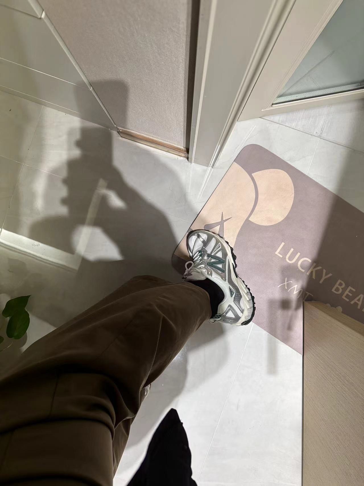 custom review-New Balance 'urbancore' Y2K Устойчивый к истиранию Низкий Топ Уличная Обувь Унисекс Серебристо-Белый