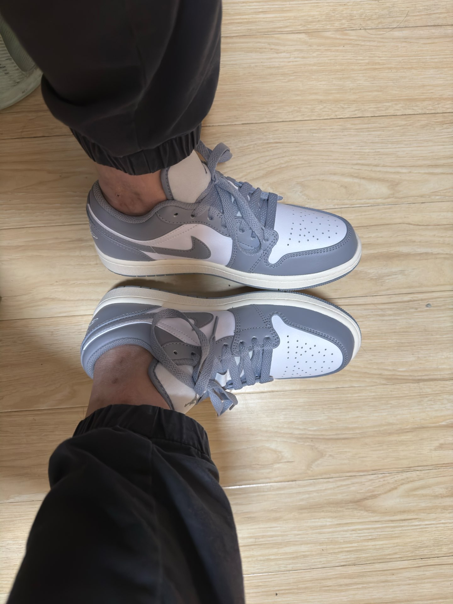 custom review-Jordan Air Jordan 1 Stealth And White Противоскользящий Низкий Топ Винтажные Баскетбольные Кроссовки Мужские Серый Белый