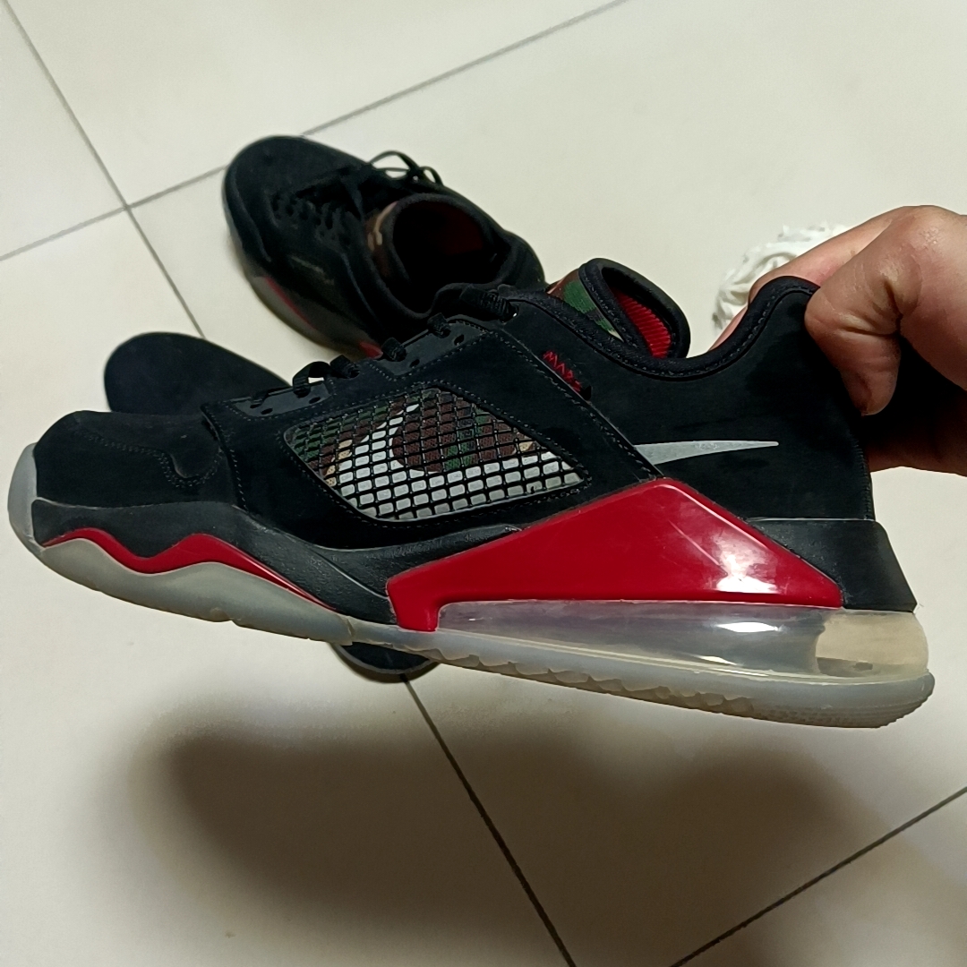 jordan mars 270 fake vs real
