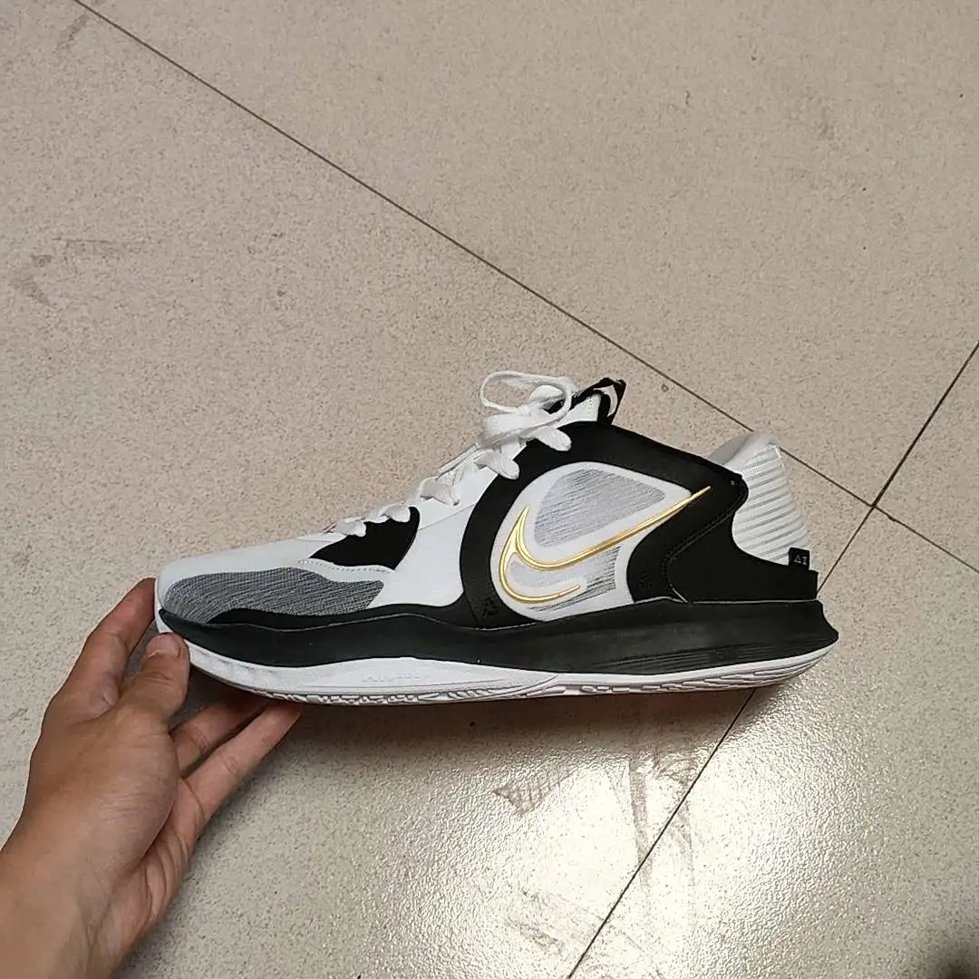 Real vs Fake：Nike Kyrie Low 5 Basketball Shoes Authenticity Check (2025) -  POIZON, image size:1080x1080