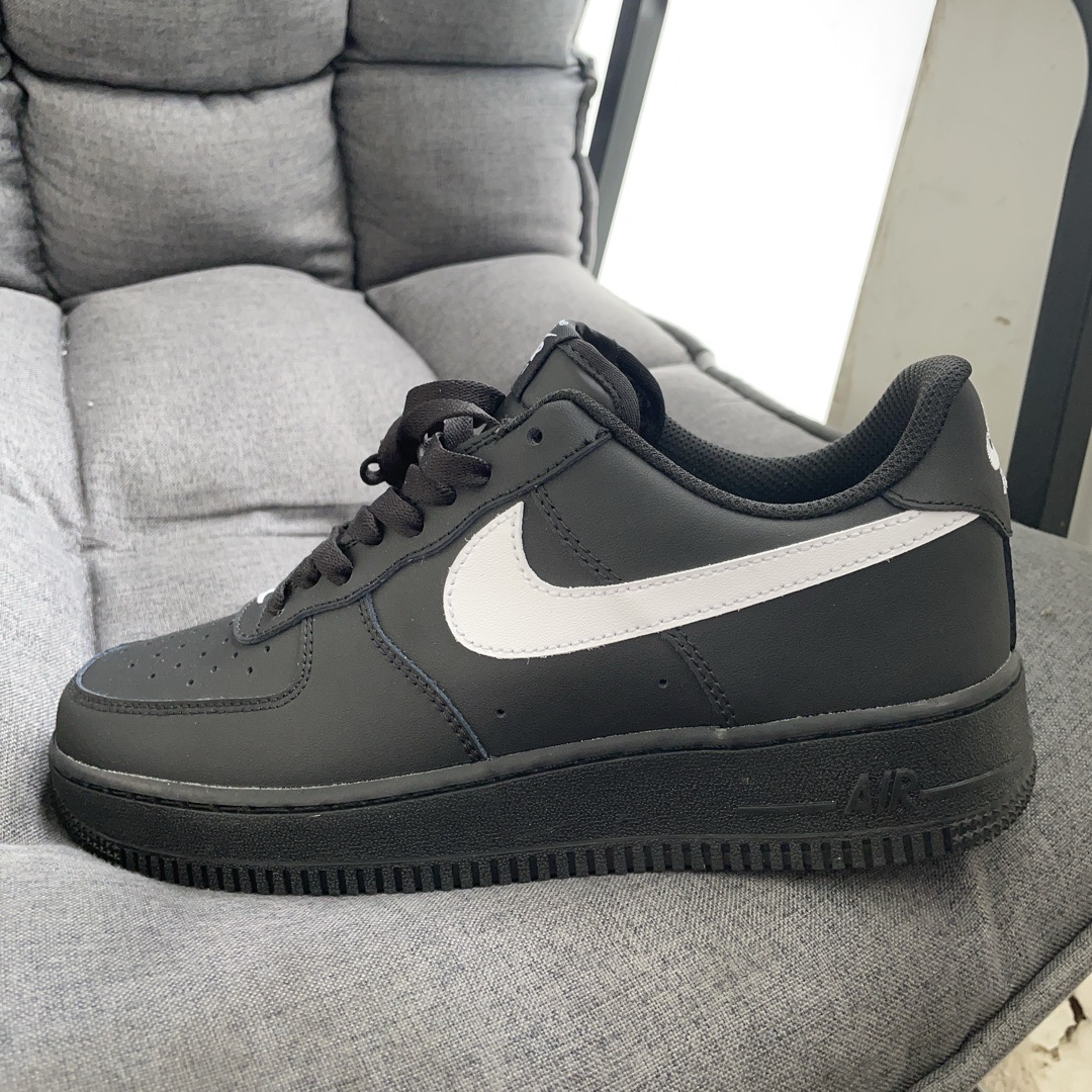 black nike air force 1 size 4.5