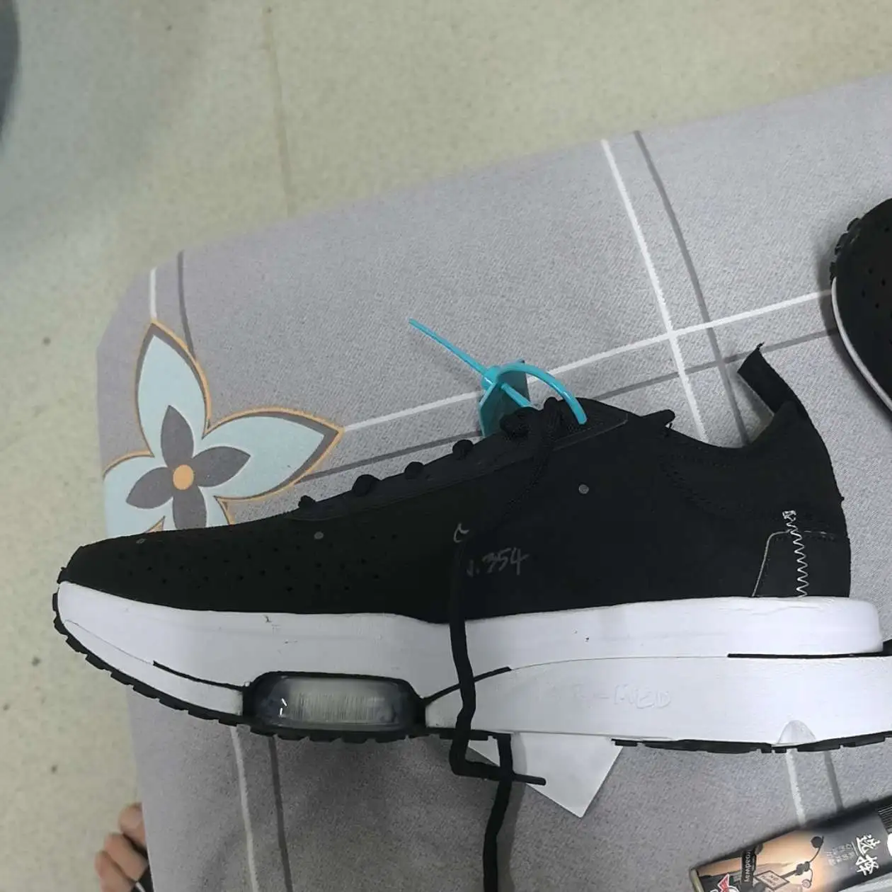 POIZON