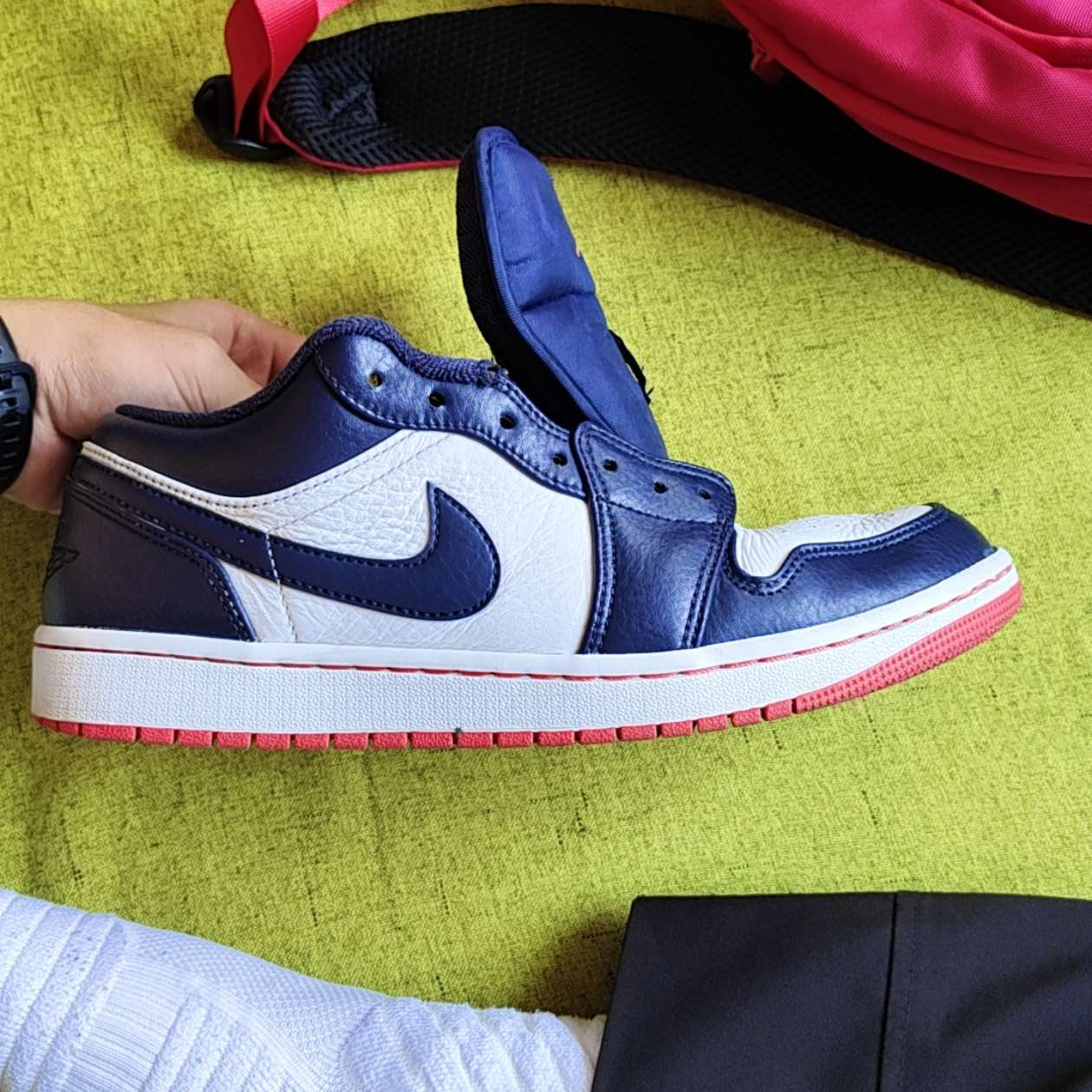 spotting fake obsidian