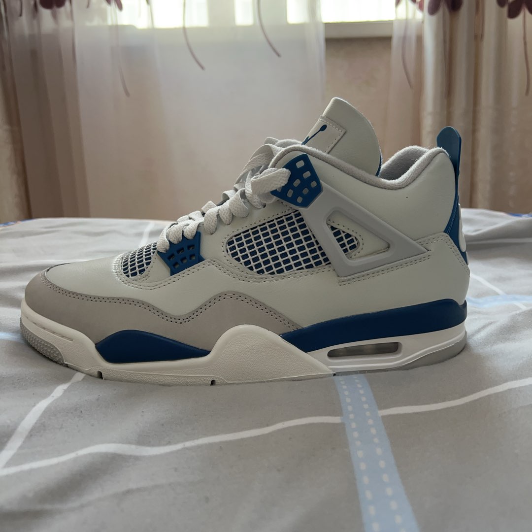 jordan 4 university blue legit check