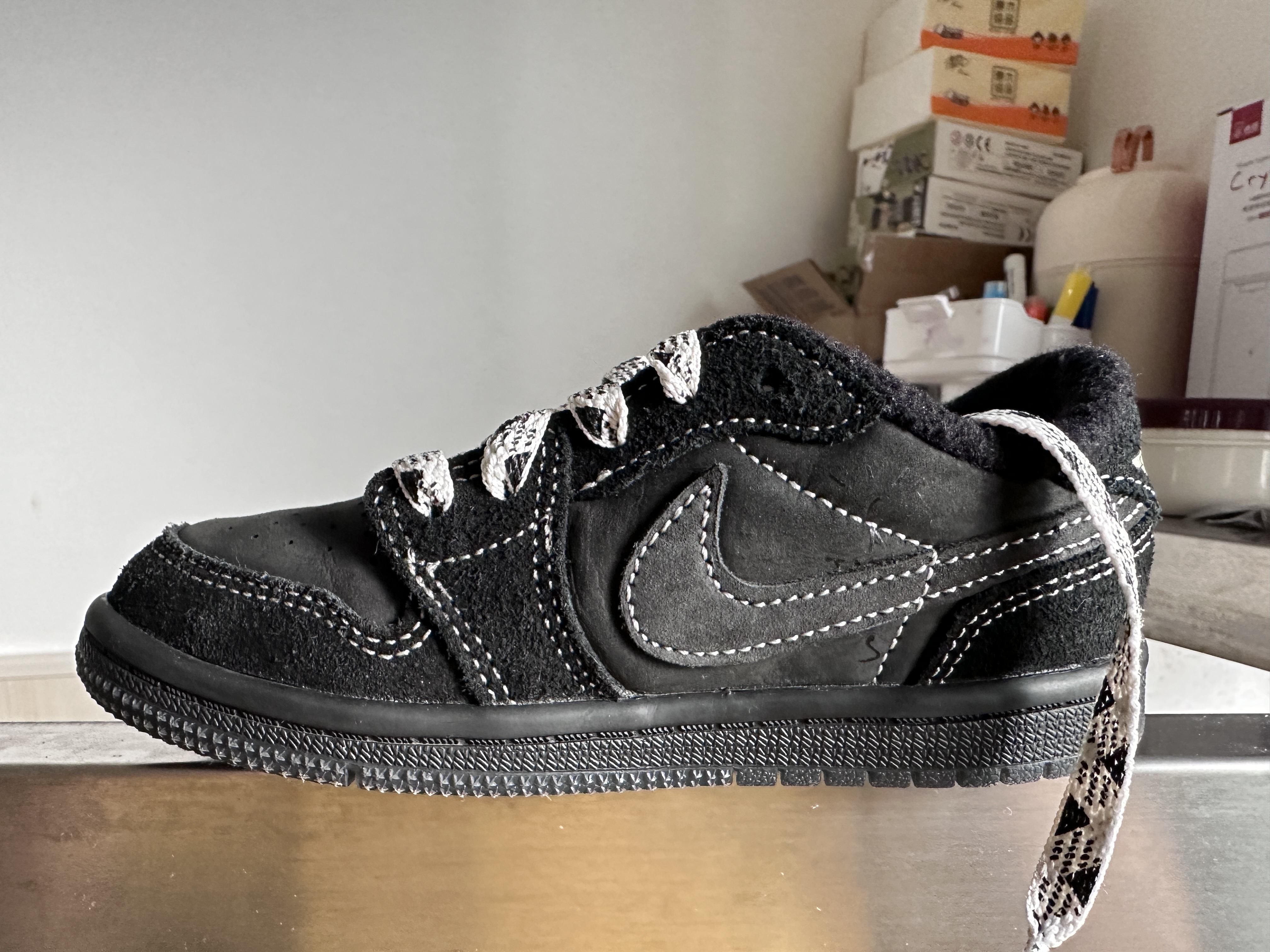 nike sb dunk travis scott real vs fake