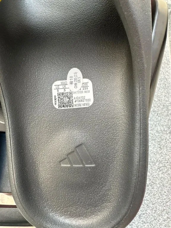 How to Spot FakeAdidas Yeezy Slide Bones - POIZON