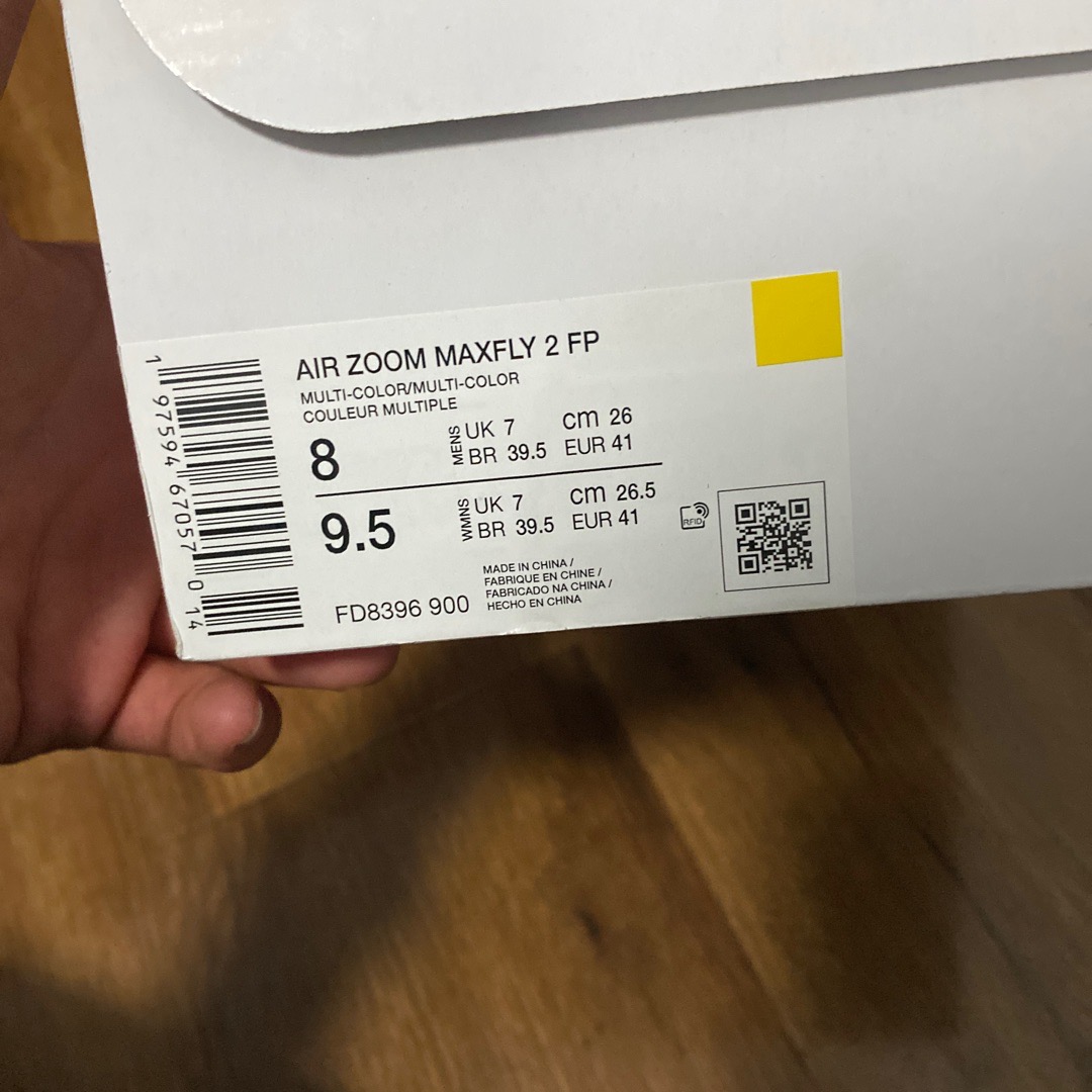 How to Spot Fake：Nike Zoom Maxflys - POIZON