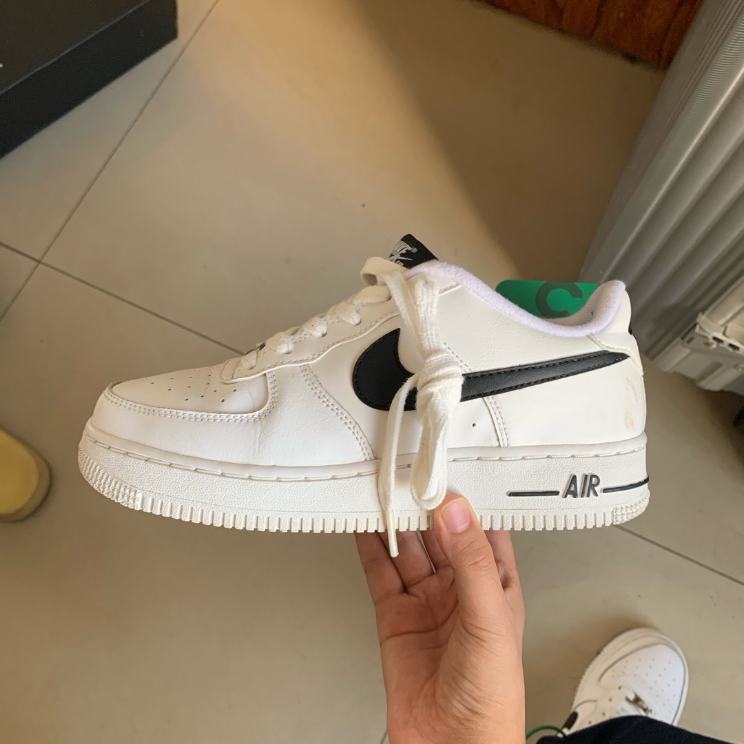 airforce 1 black tick