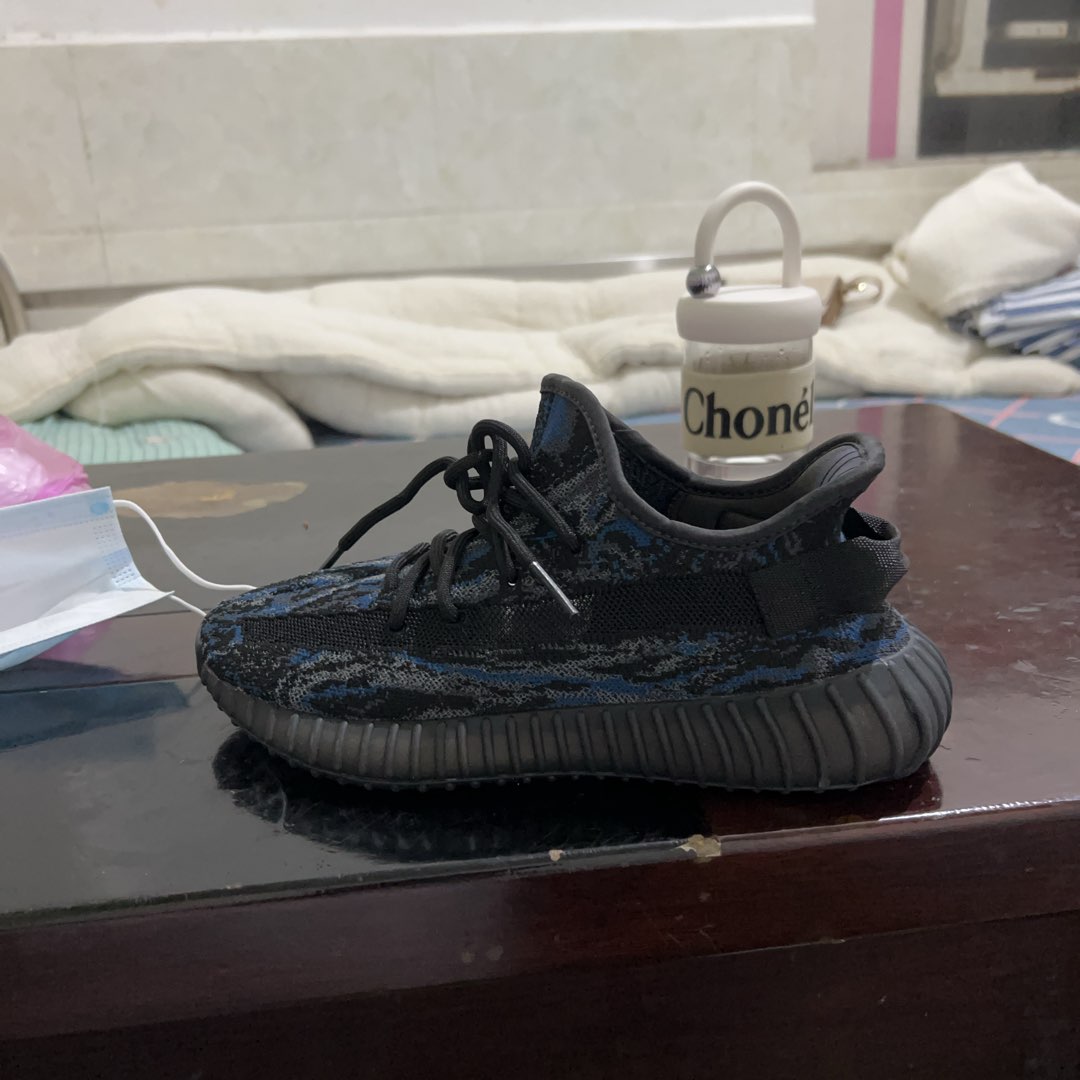 yeezy original x replica