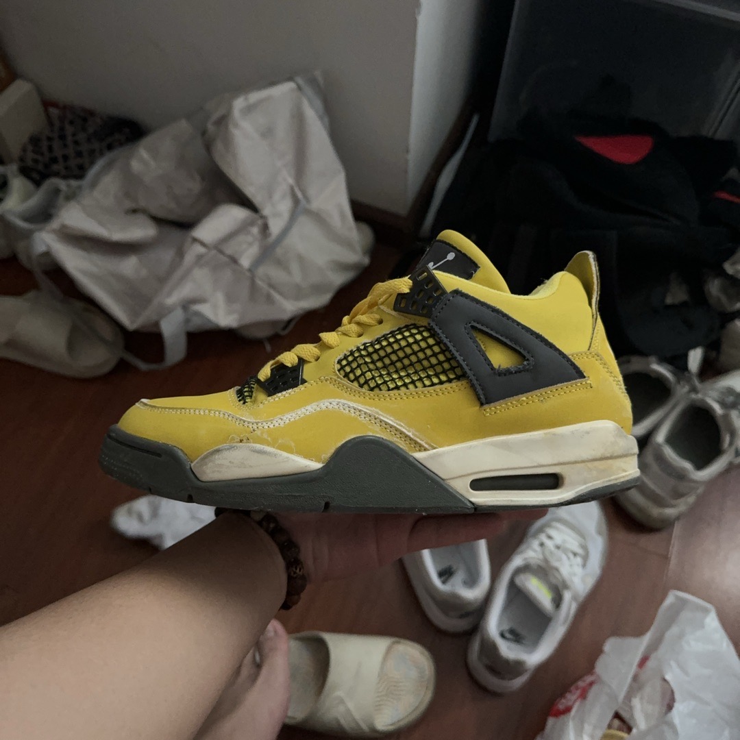 jordan 4 lightning legit check