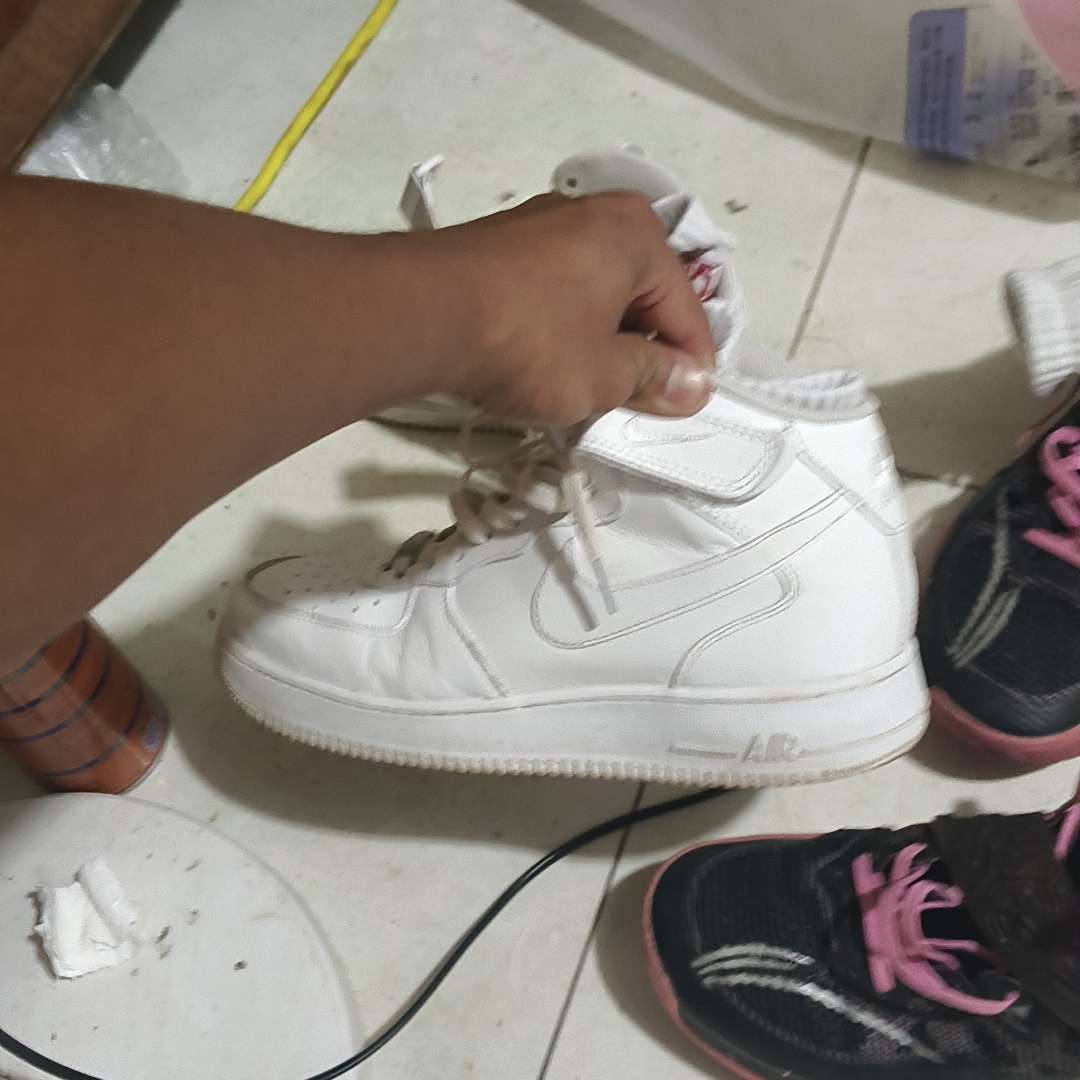 nike air force 1 mid fake vs real