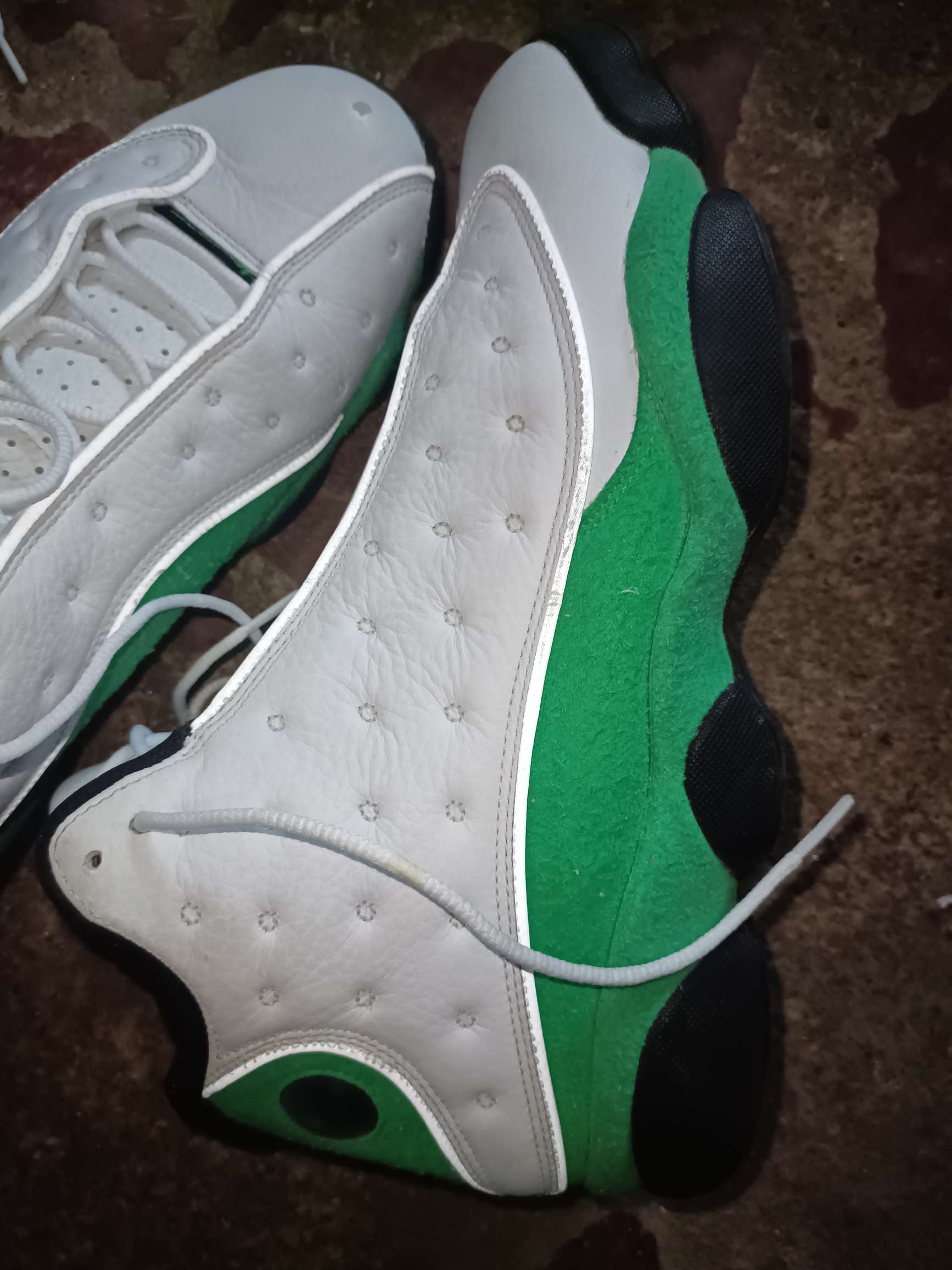 jordan 13 lucky green real vs fake