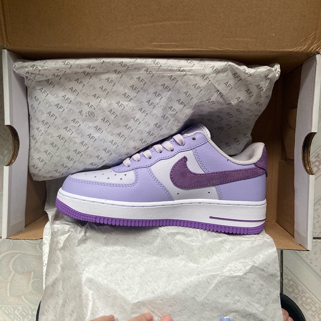 womens nike shoes at famous footwear