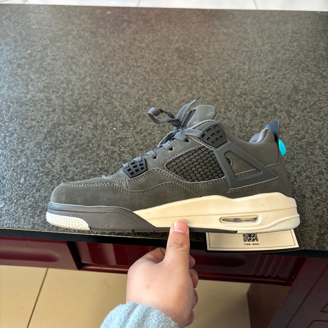 jordan 4 off white fake vs real