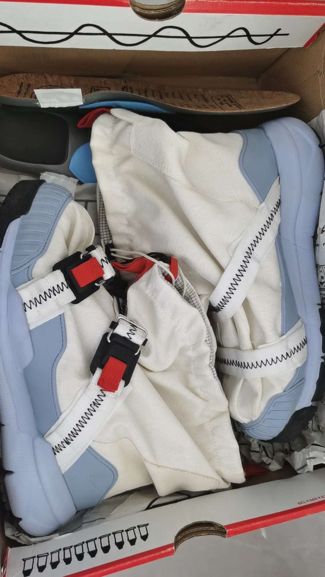 fake tom sachs mars yard