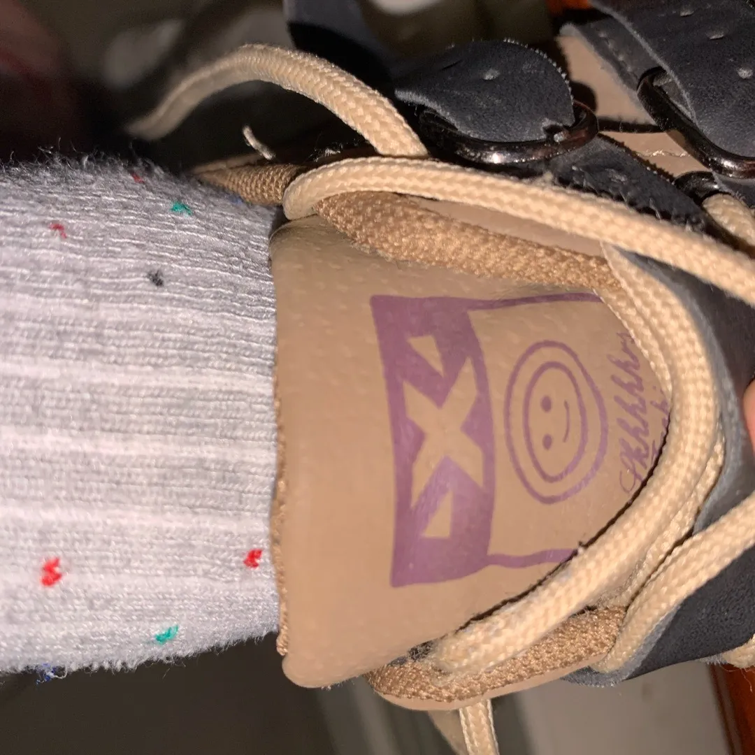 How to Spot FakeAll Adidas Shoes - POIZON
