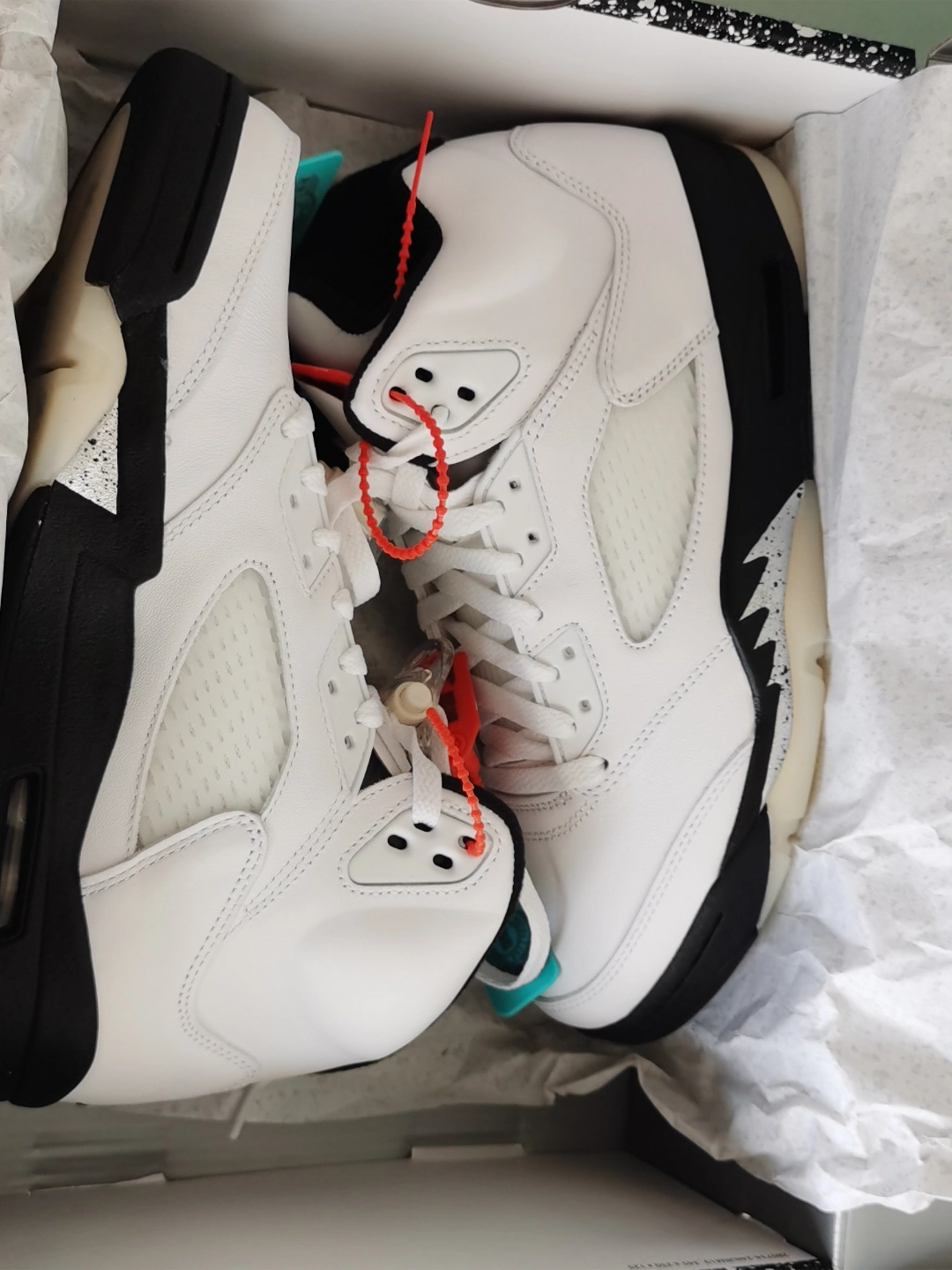 custom review-Jordan 5 Retro Reverse Metallic