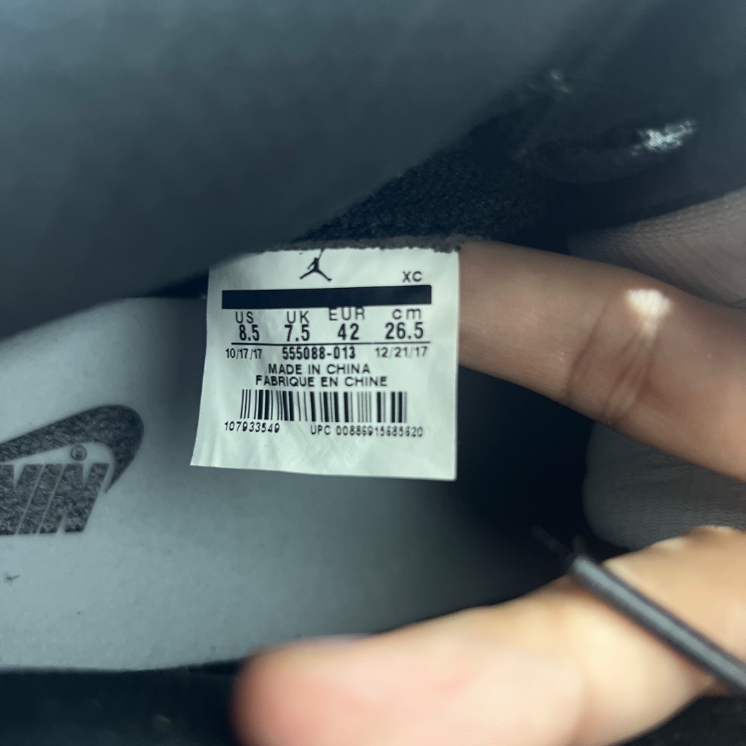 legit check jordan 1 shadow