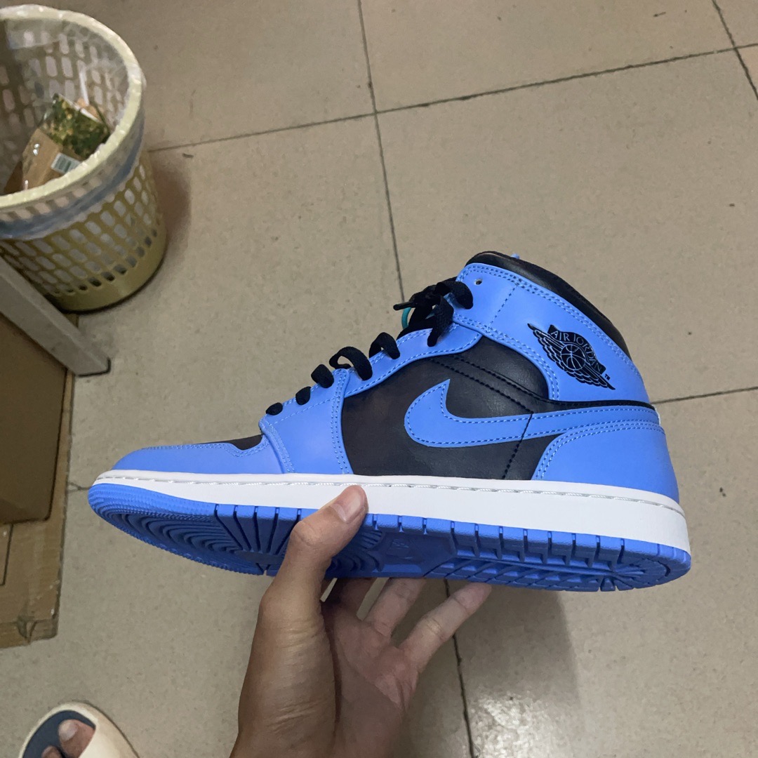 jordan university blue real vs fake
