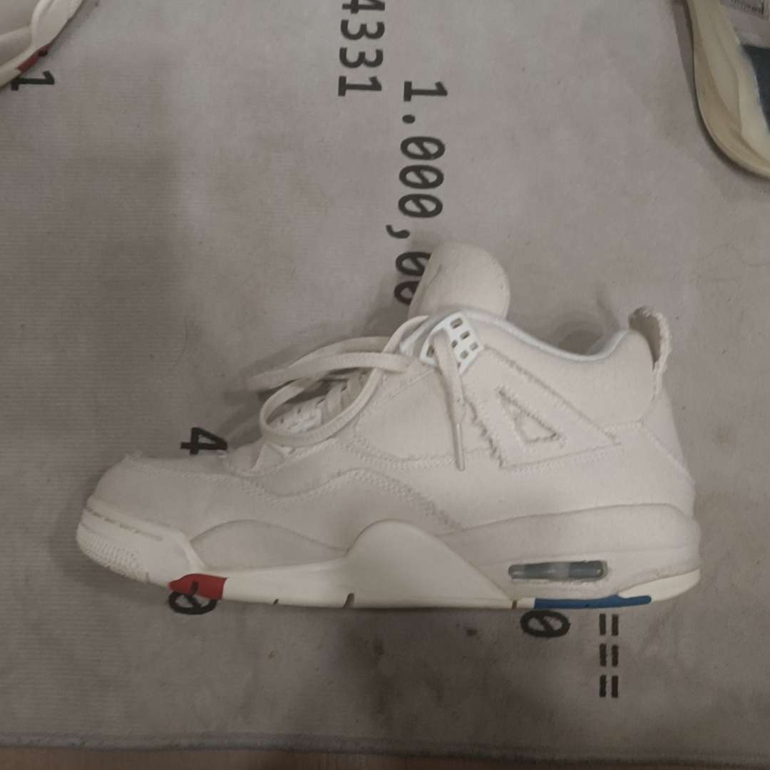 real vs fake pure money 4s