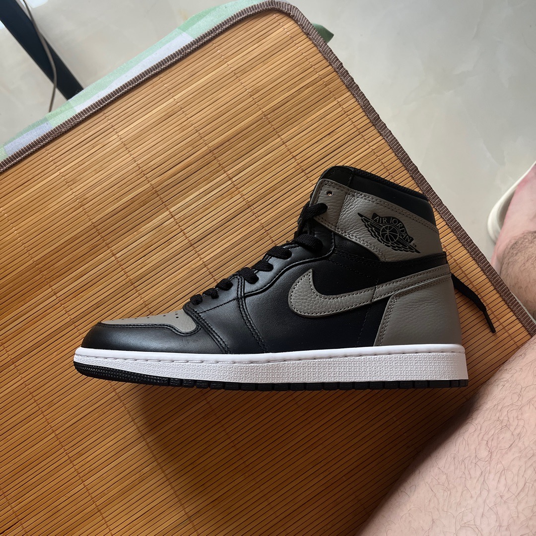 real vs fake jordan 1 shadow 2.0