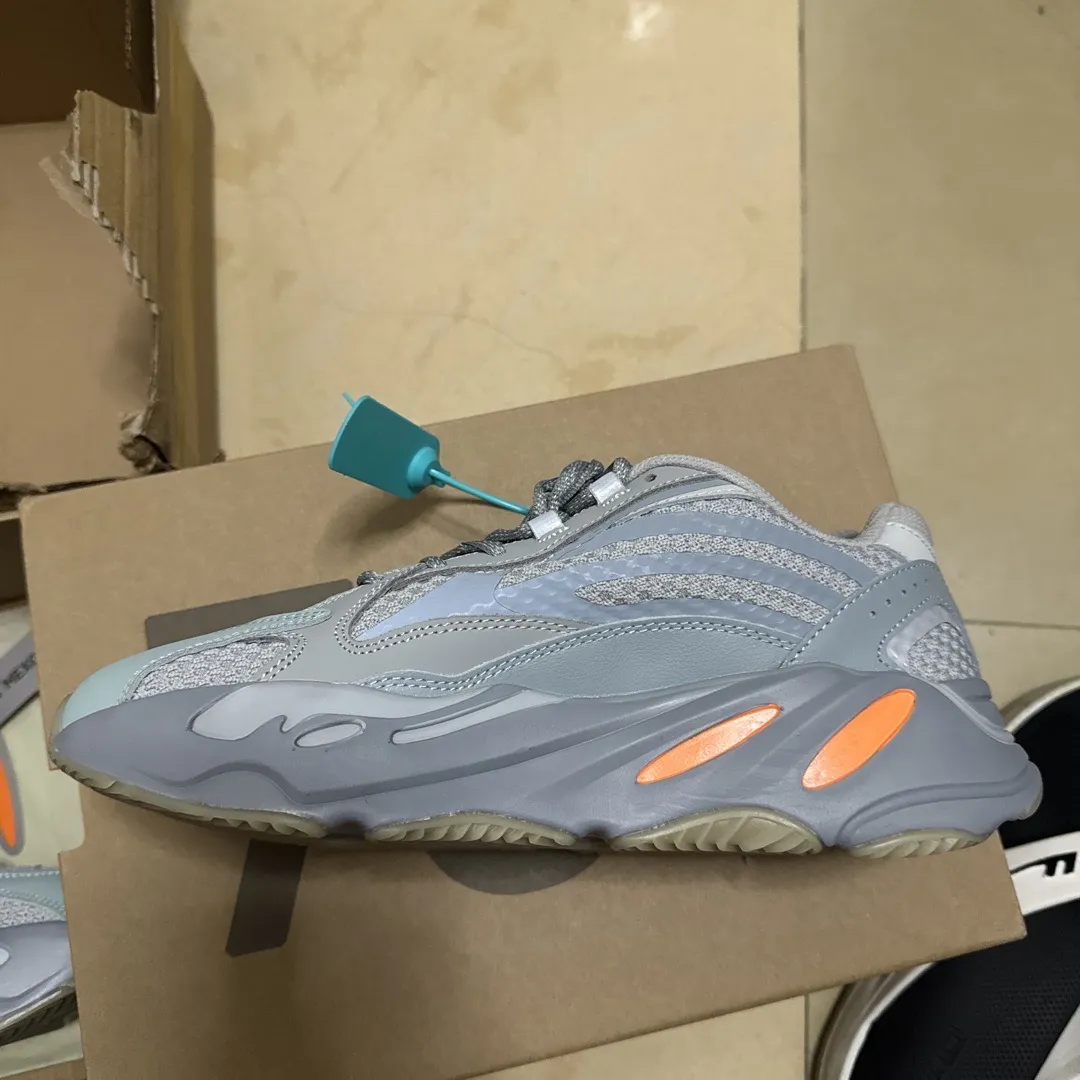 Men's Yeezy Shoes 700How to Spot Fakes (2025) - POIZON