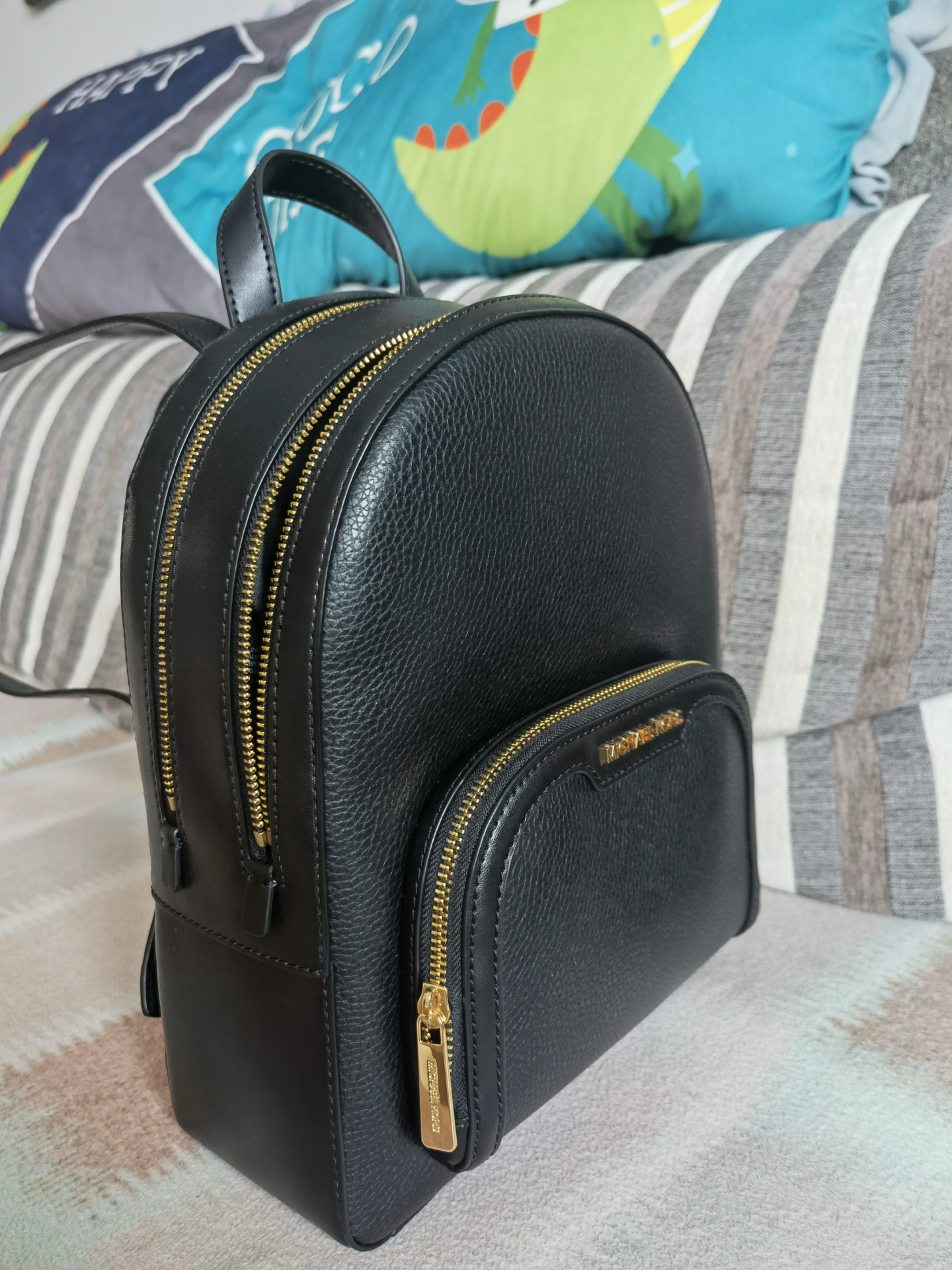 custom review-MICHAEL KORS Личи Крупнозернистая текстура Кожа Рюкзак Средний Женский Черный