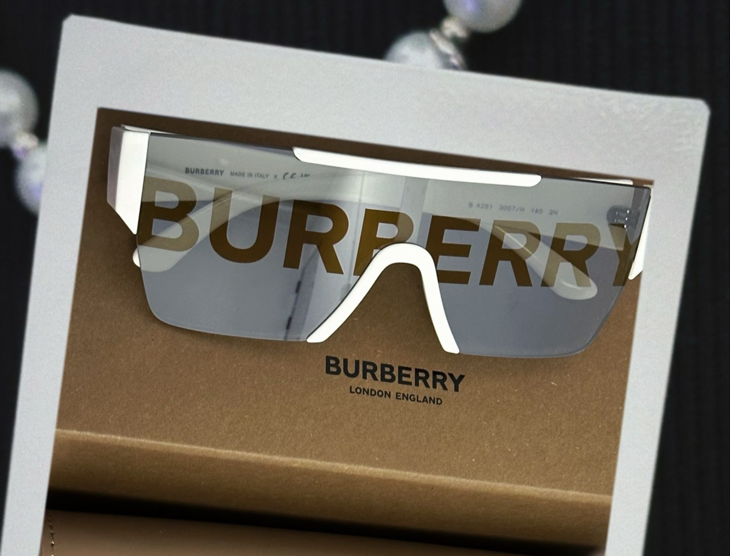 custom review-Burberry Квадратные Солнцезащитные Очки Мужские Светло-Серебристо-Серые