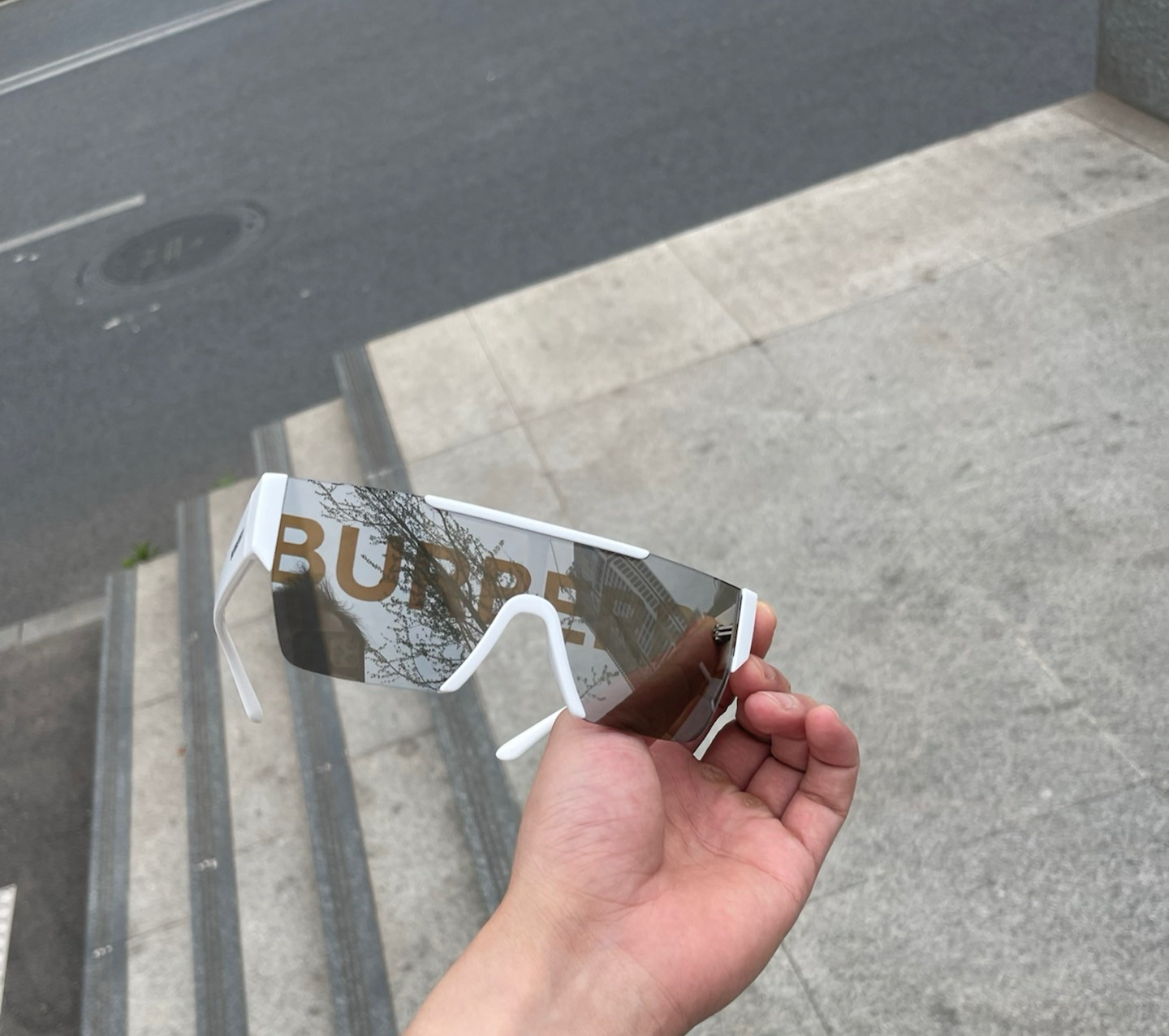 custom review-Burberry Квадратные Солнцезащитные Очки Мужские Светло-Серебристо-Серые