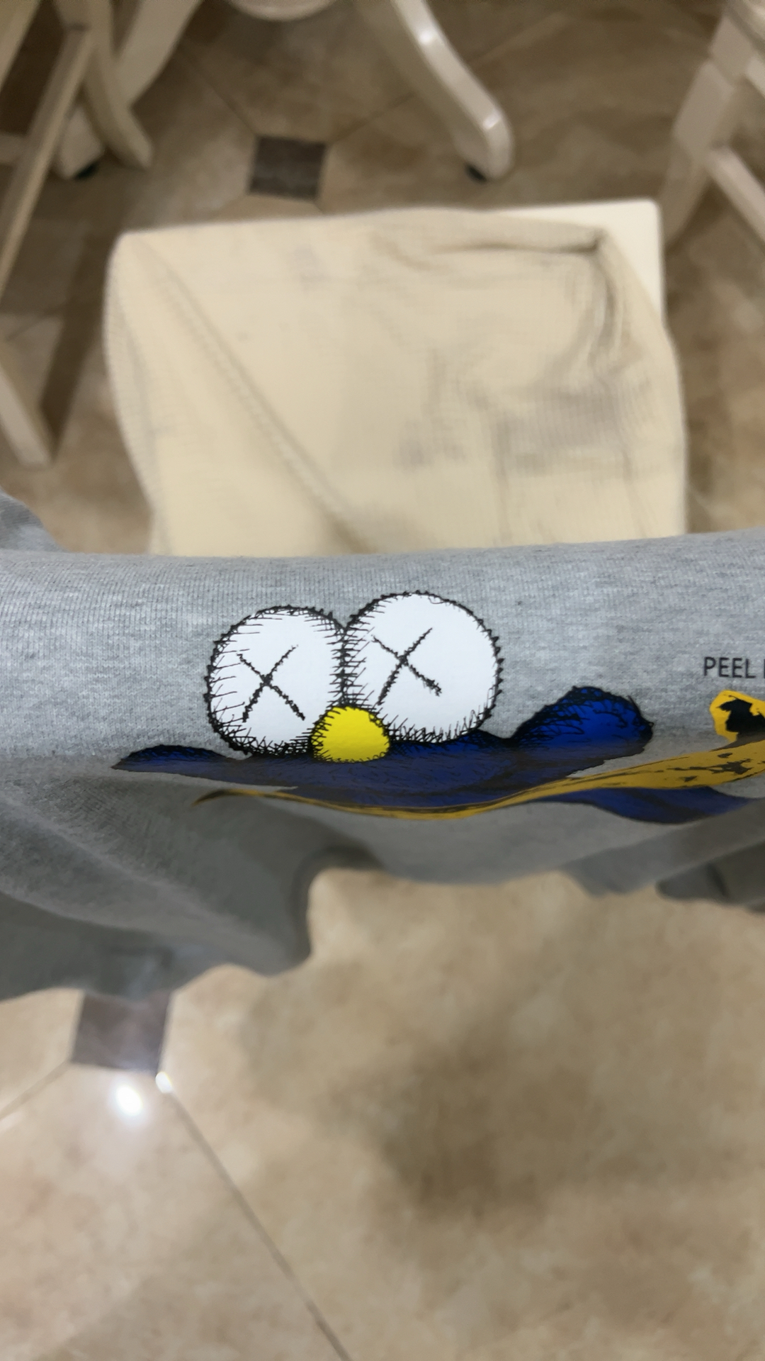 custom review-UNIQLO KAWS x WARHOL Collaboration Серый Унисекс Свитшоты