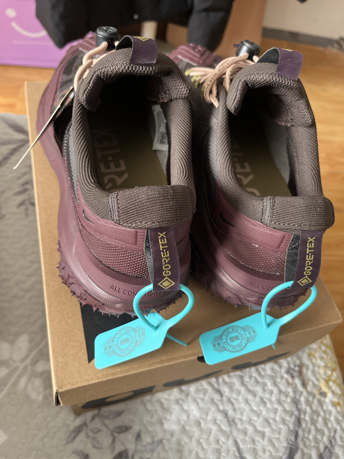 custom review-Nike ACG Mountain Fly 2 Водонепроницаемый Низкий Топ Походная обувь Унисекс Бордовый