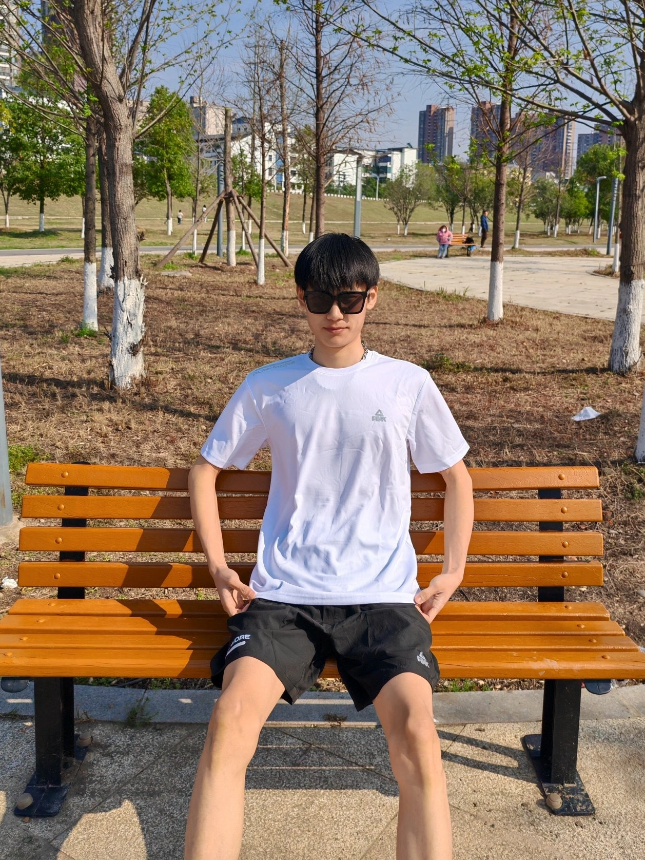 188 体育生 阳光帅气 干净穿搭!