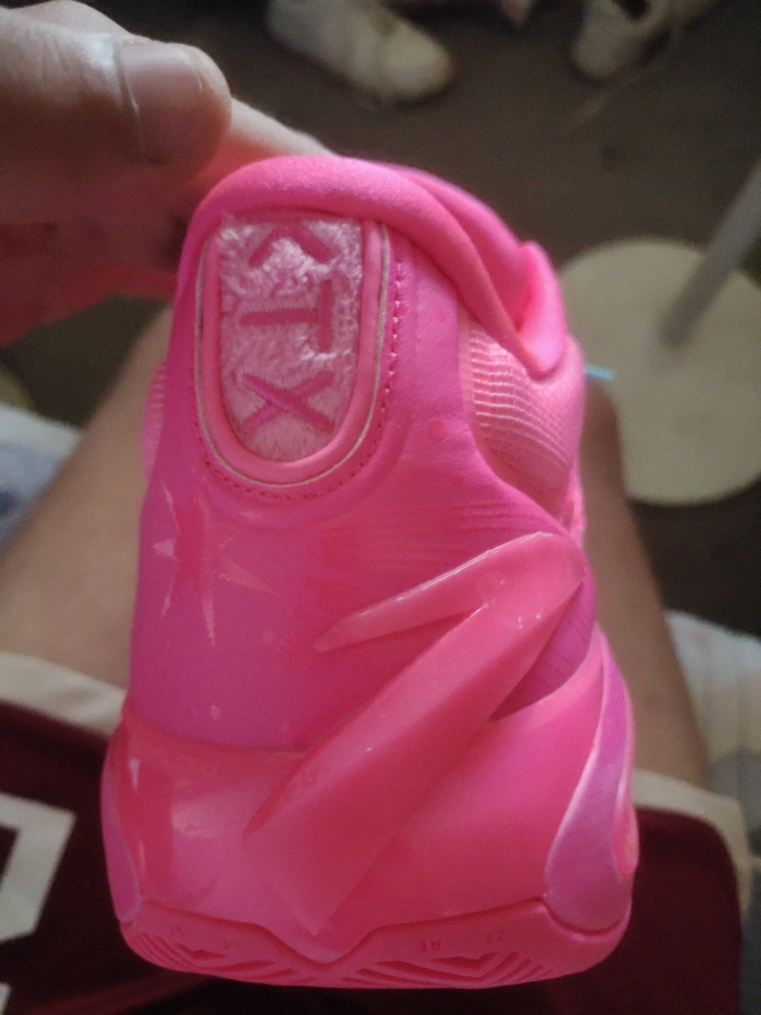 custom review-ANTA Противоскользящий устойчивый к истиранию MID Топ Азотная технология Карбоновая плита Баскетбольные кроссовки Мужской Розовый