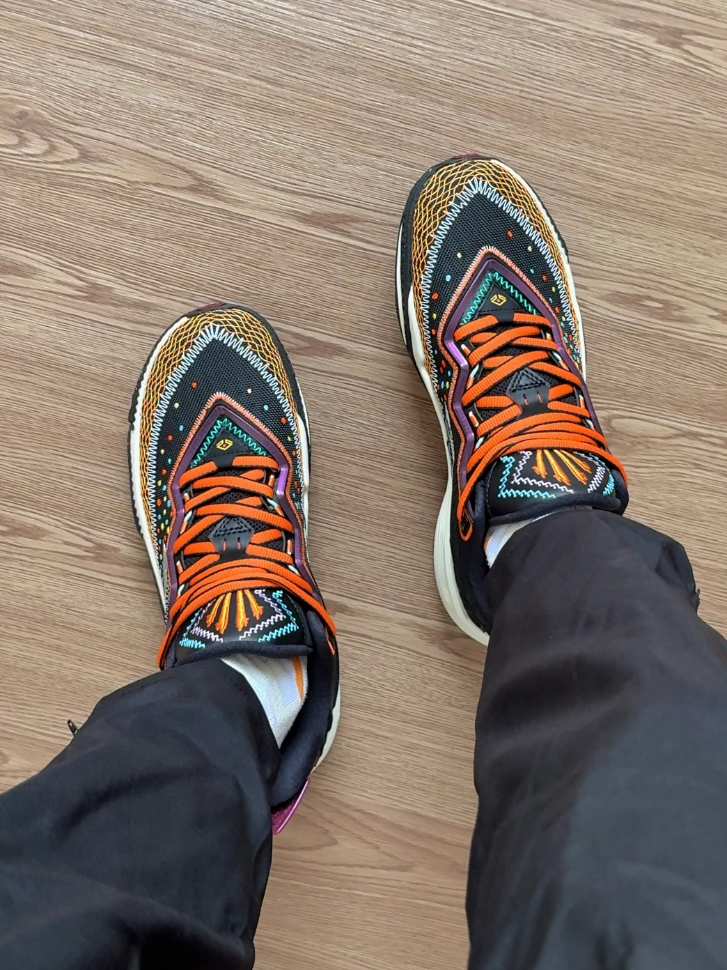 custom review-ANTA KAI 2 Амортизация Устойчивость к истиранию и Устойчивые свойства Низкий Топ Баскетбольные кроссовки Мужской Черный Зеленый Оранжевый