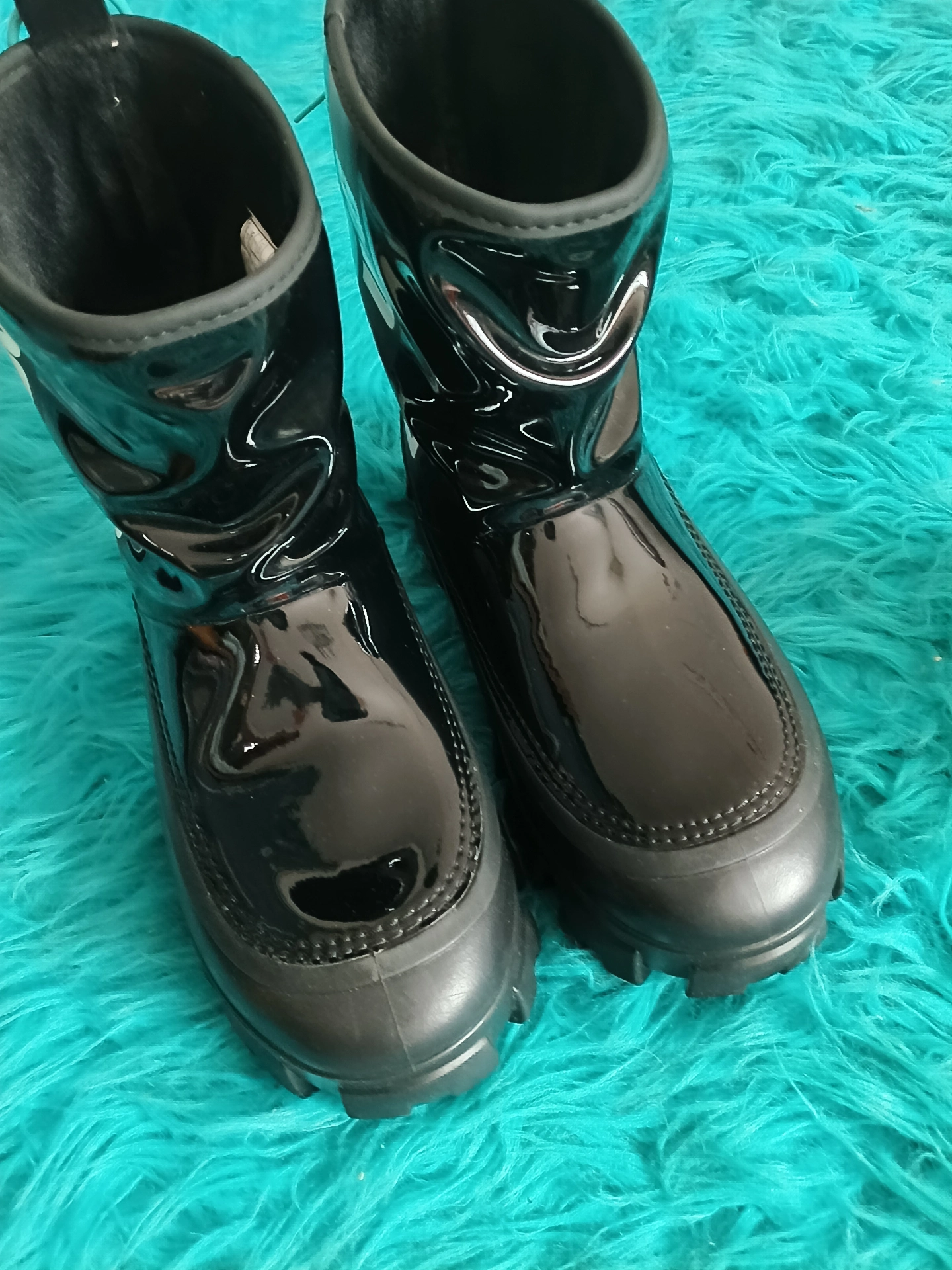 custom review-UGG Ботильоны Черные Женские