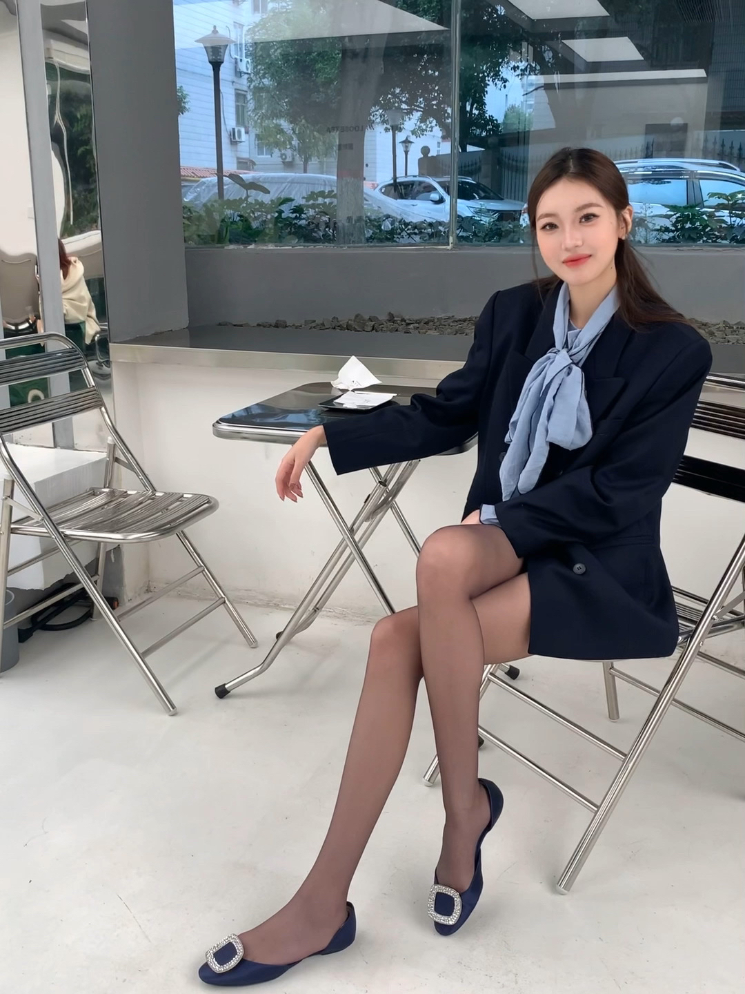 金秘书为何那样