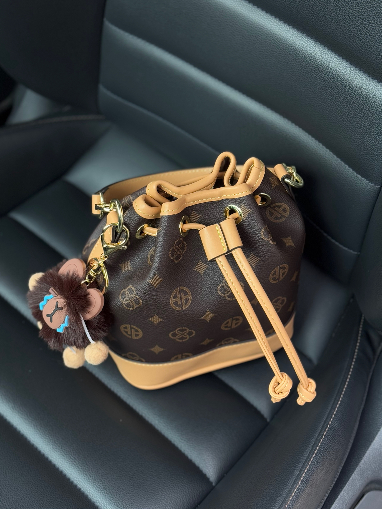 早春第一只老花水桶包已就位!