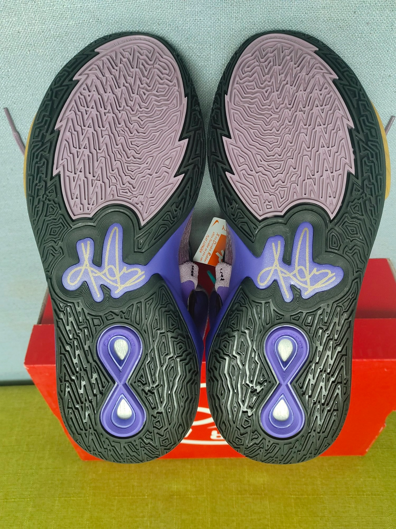 custom review-Nike Kyrie 8 Infinity EP 'Вселенная' Kyrie 8 Universe MID Баскетбольные кроссовки Unisex Фиолетовый Азиатская версия