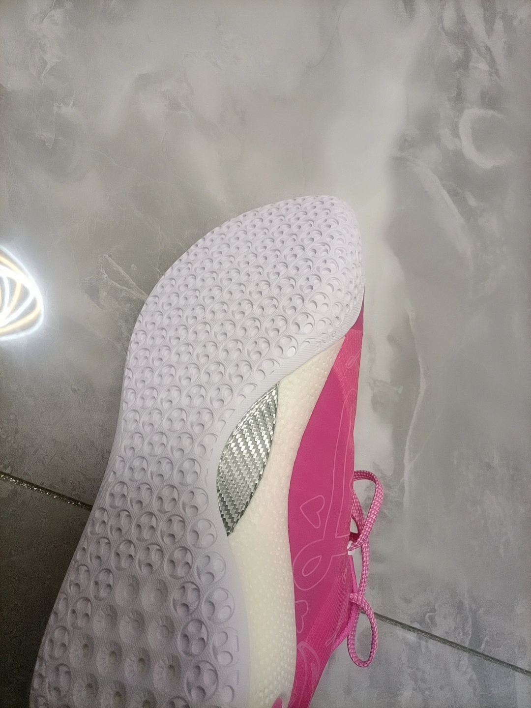 custom review-Li NING YuShuai 14 Молния Низкое обслуживание Текстиль для груди TPU