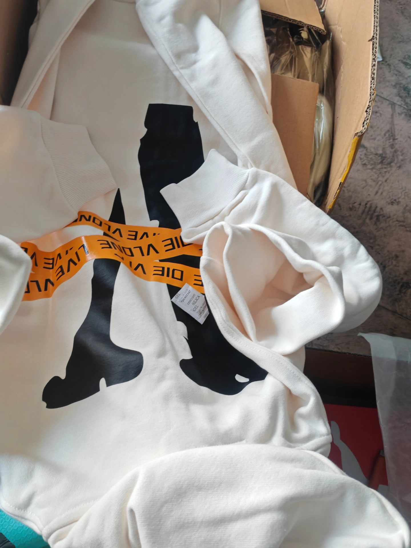custom review-VLONE SS24 Унисекс Свитшоты