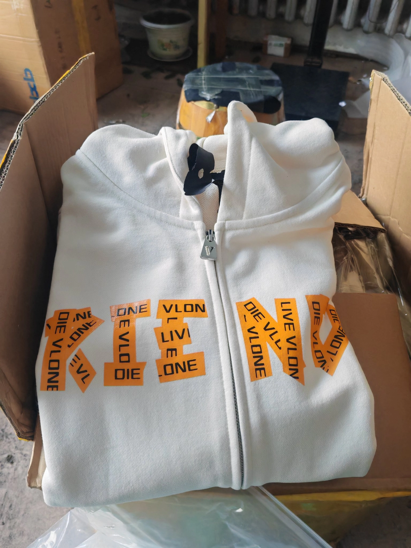 custom review-VLONE SS24 Унисекс Свитшоты