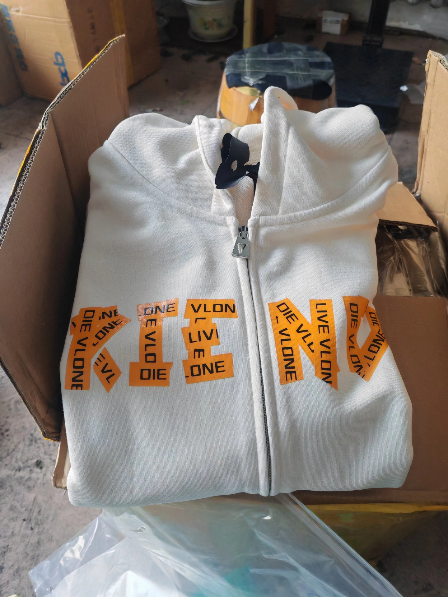 custom review-VLONE SS24 Унисекс Свитшоты