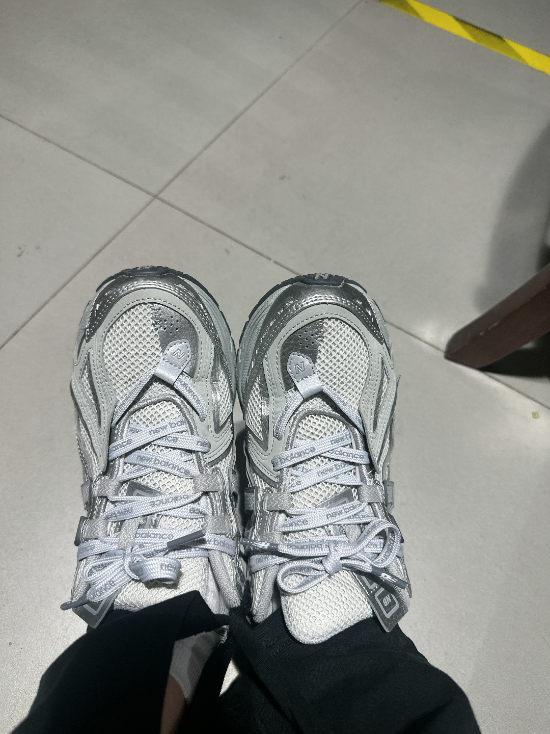 custom review-New Balance 1906A Износостойкие Дышащие Низкие Беговые кроссовки Унисекс Серебристо-серый