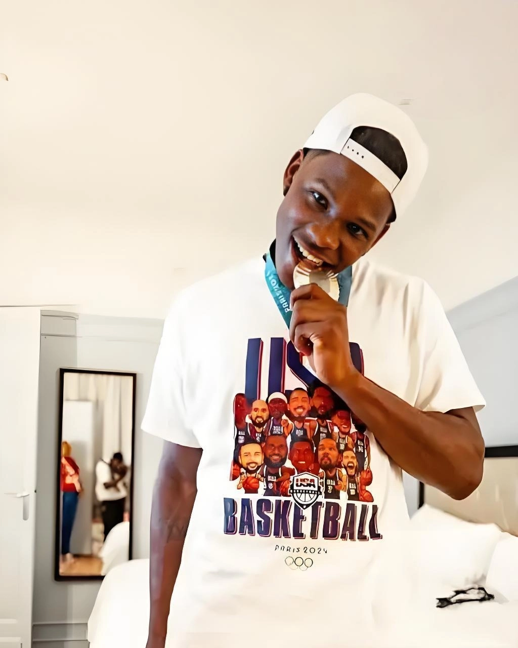 nba球星爱德华兹日常穿搭合集分享